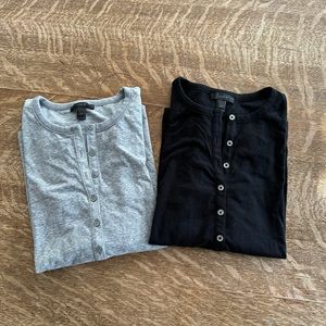 2 jcrew women’s size small long sleeve shirts